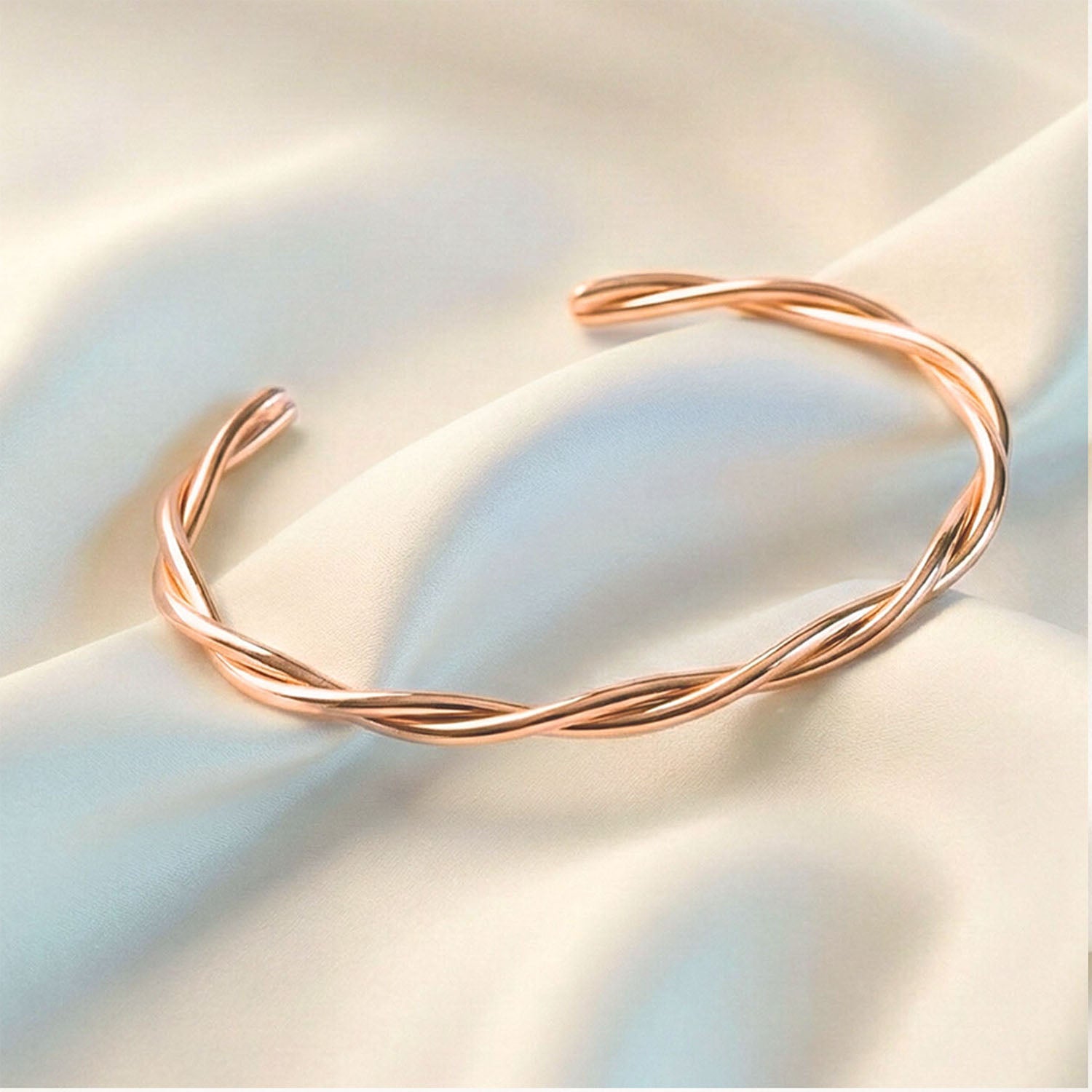 W Premium Jewellery Bracelet Twisted Rose Gold
