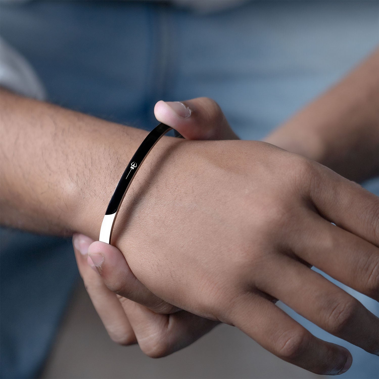 Shiv Trishul Gloss Cuff Adjustable Bracelet Black