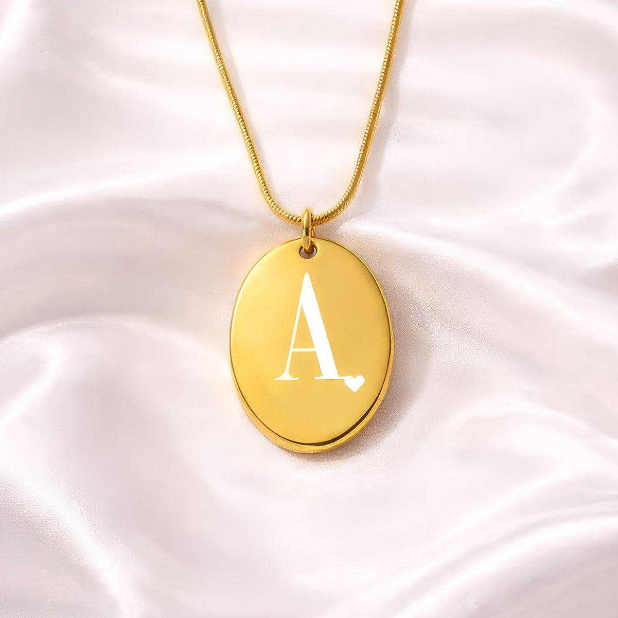 Initials Oval Necklace Gold