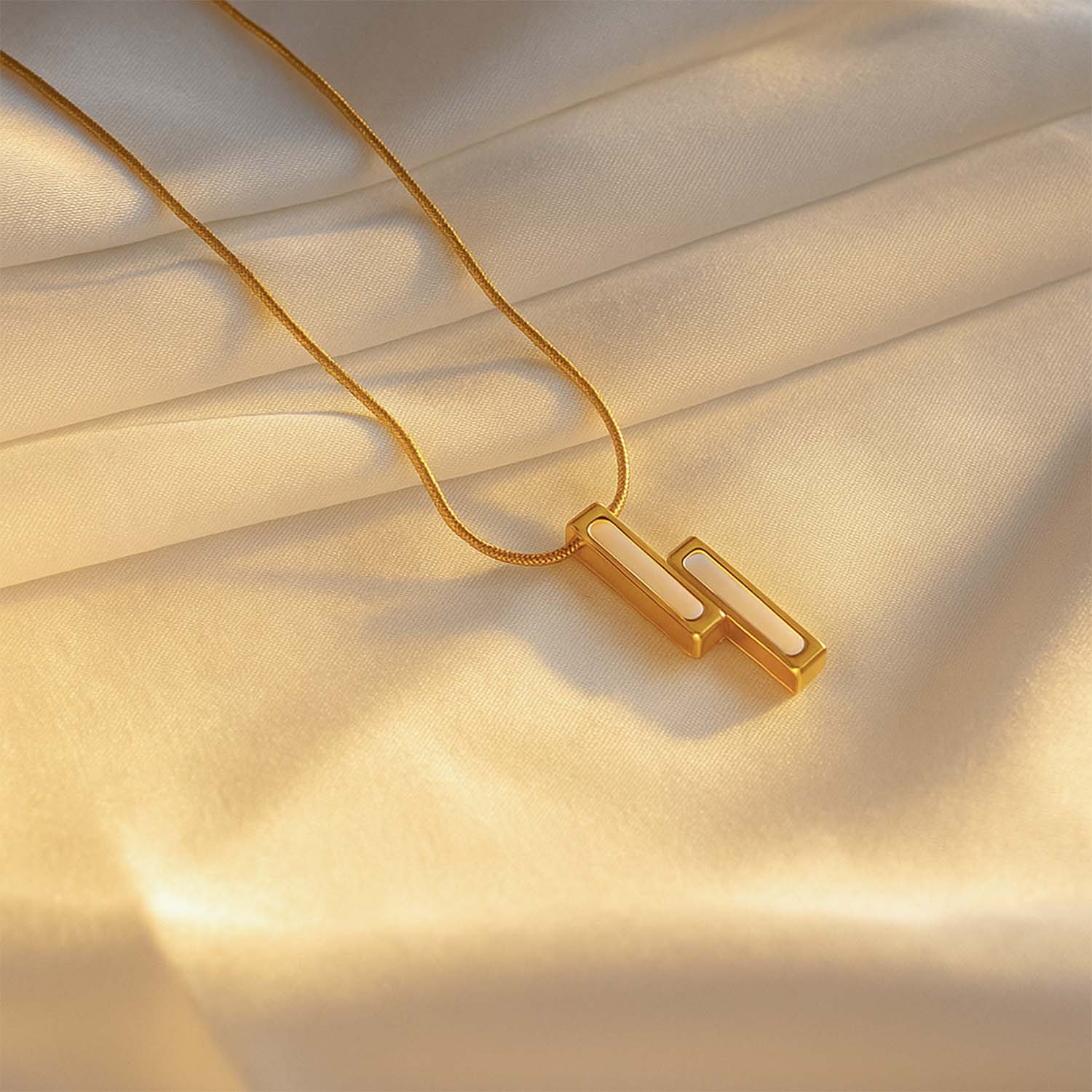 Mini Harper Necklace