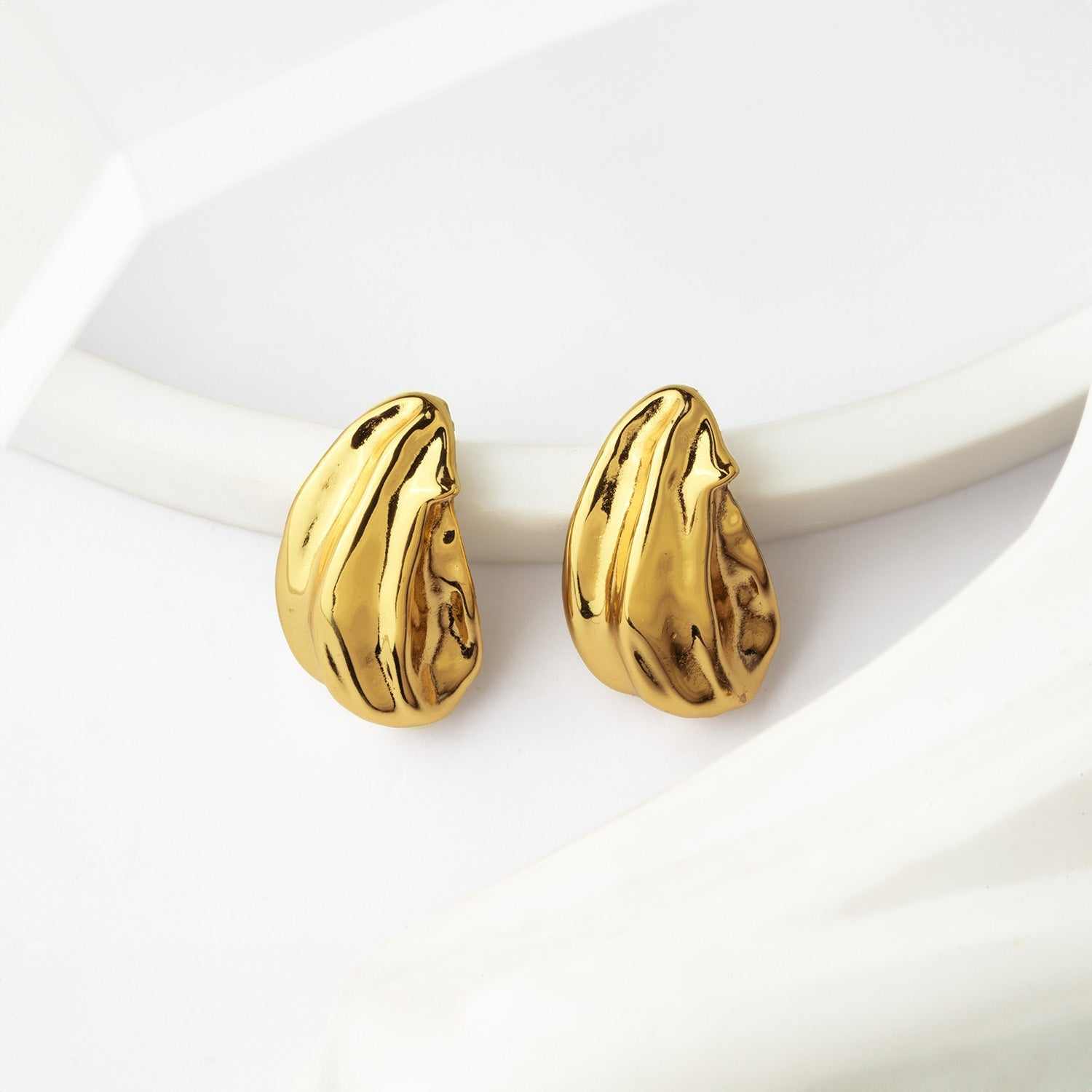 Scarlett Almond 18K Gold Stud Earrings